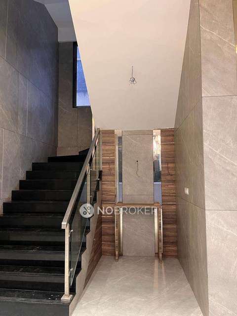 2 BHK Flat In Om Yogeshwar Building For Sale  In Goregaon West