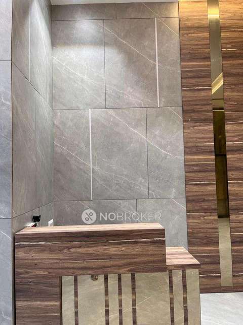 2 BHK Flat In Om Yogeshwar Building For Sale  In Goregaon West