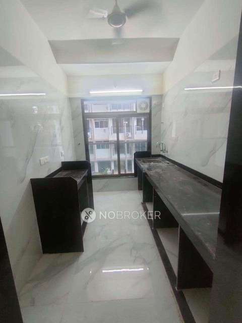 2 BHK Flat In Om Yogeshwar Building For Sale  In Goregaon West