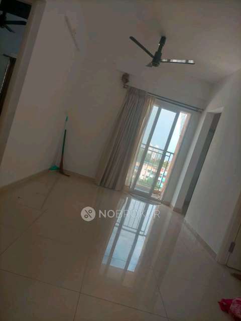 2 BHK Flat In Revolution One for Rent  In Padur