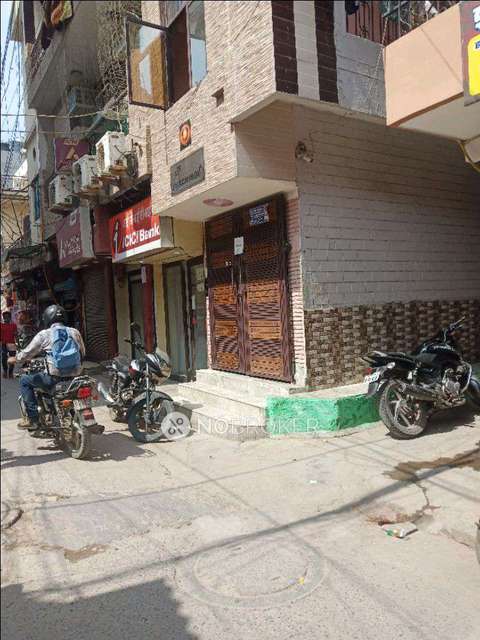 2 BHK Flat In Standalone Building  For Sale  In Sagar Pur 