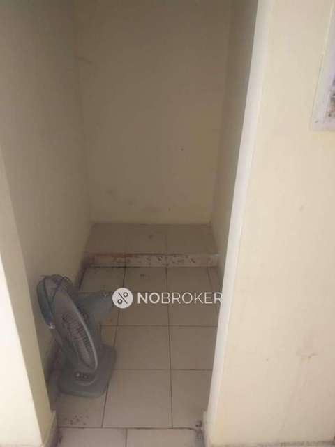 2 BHK Flat In Preethi Sravya Paradise, For Sale  In Saroornagar