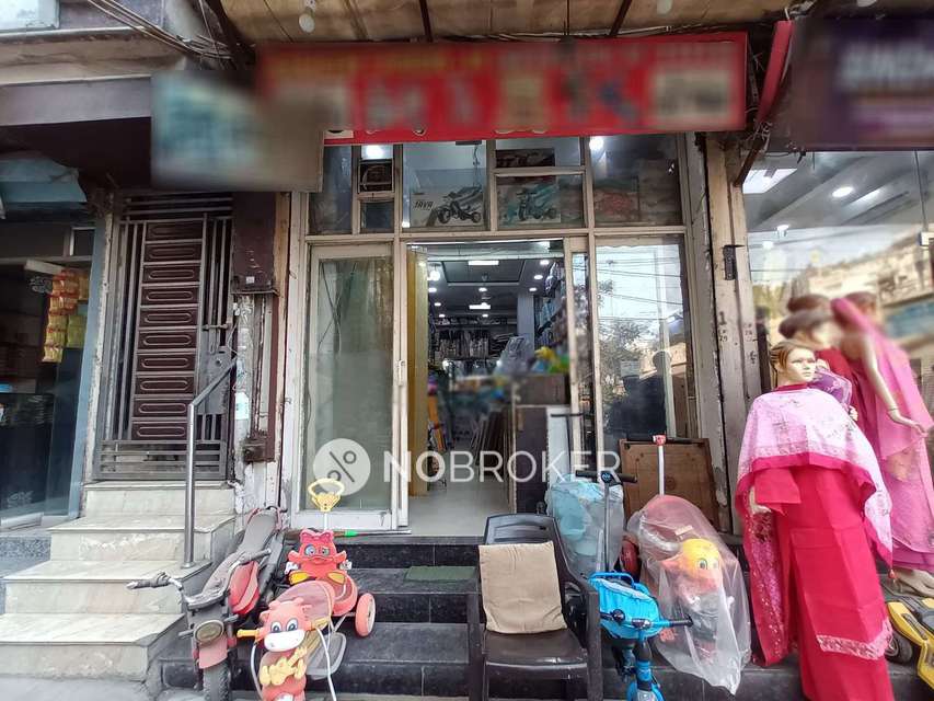 Shop in Tilak Nagar New Delhi, Delhi for Rent 