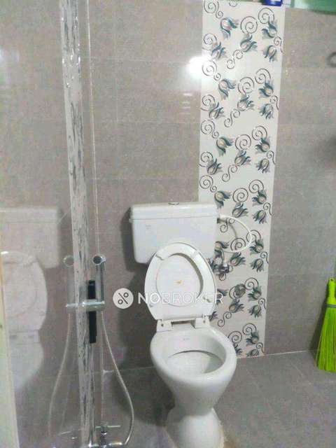 2 BHK Flat In Pallavi Estates For Sale  In Yella Reddy Guda