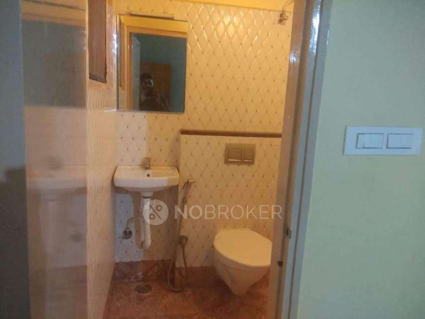 2 BHK Flat In Mourya Residency Apartments For Sale  In Banashankari