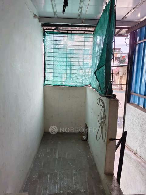 1 RK House for Rent  In Sangamwadi Parking - Ii