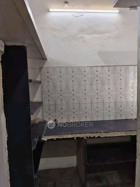 1 RK House for Rent  In Sangamwadi Parking - Ii