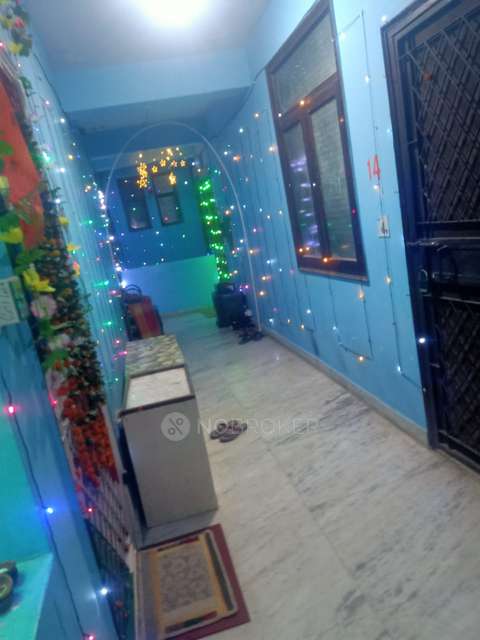 2 BHK Flat In Keshav Puram For Sale  In Aya Nagar