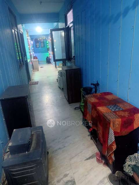 2 BHK Flat In Keshav Puram For Sale  In Aya Nagar