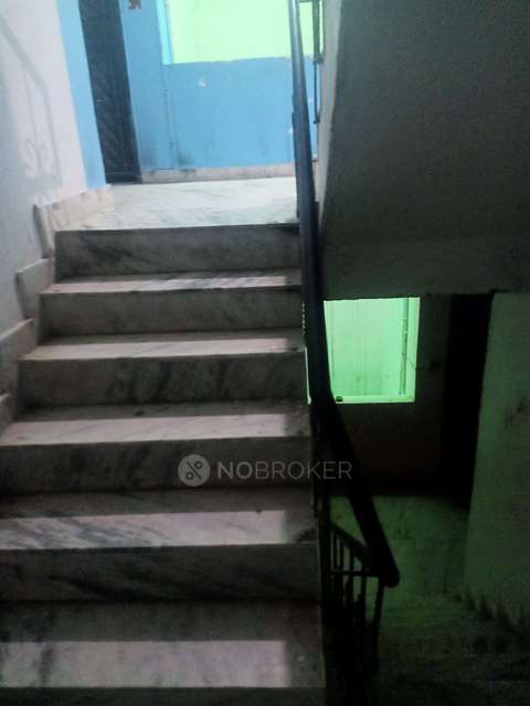 2 BHK Flat In Keshav Puram For Sale  In Aya Nagar