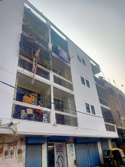 2 BHK Flat In Keshav Puram For Sale  In Aya Nagar