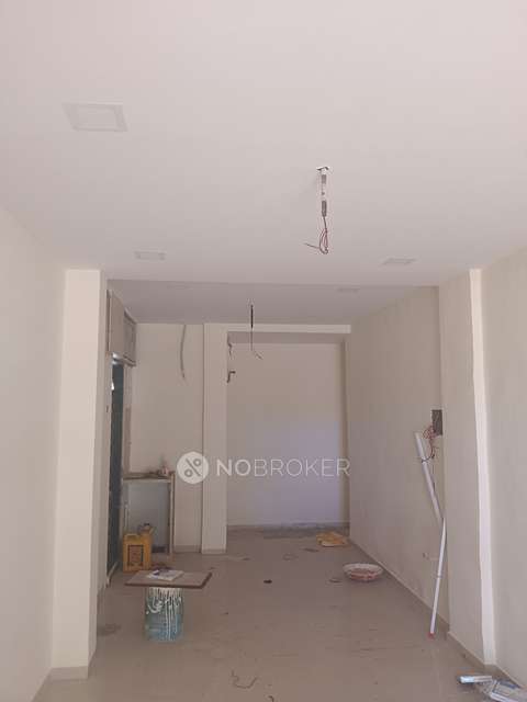 Shop in Dahisar East, Mumbai for Rent 