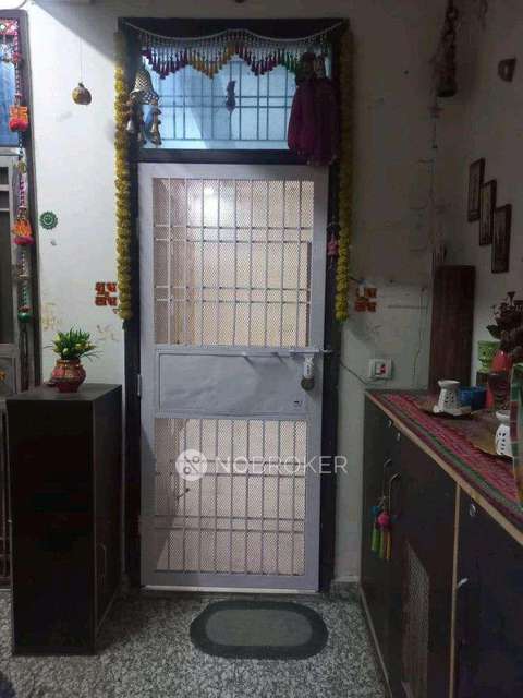 2 BHK Flat In New Colony For Sale  In Sector 7