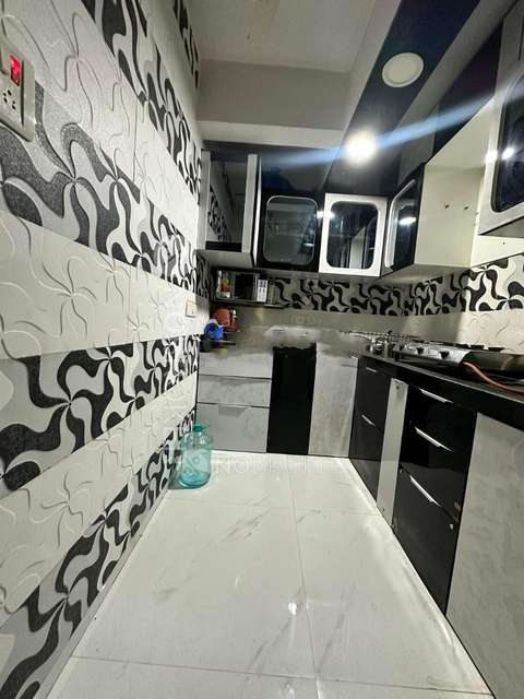 2 BHK Flat In Doshi Mansion For Sale  In Kandivali West