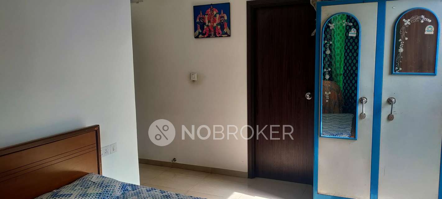 2 BHK Flat In Mahindra Roots  For Sale  In Kandivali East