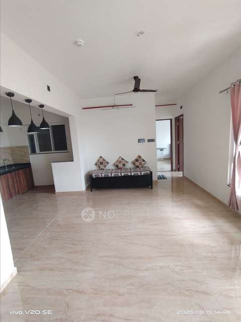 2 BHK Flat In Vtp Beaumonde Building T2 for Rent  In Manjari