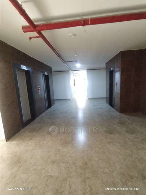 2 BHK Flat In Vtp Beaumonde Building T2 for Rent  In Manjari