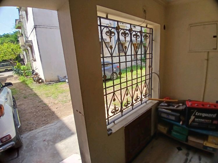 Navarathna Apartments