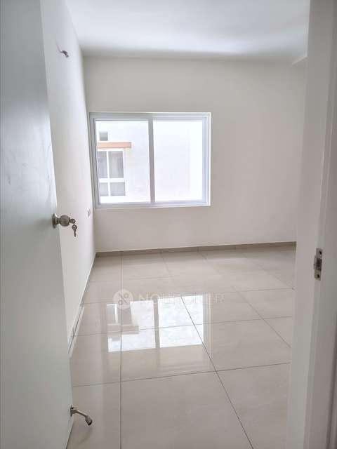 3 BHK Flat In Tvs Emerald Peninsula For Sale  In Manapakkam