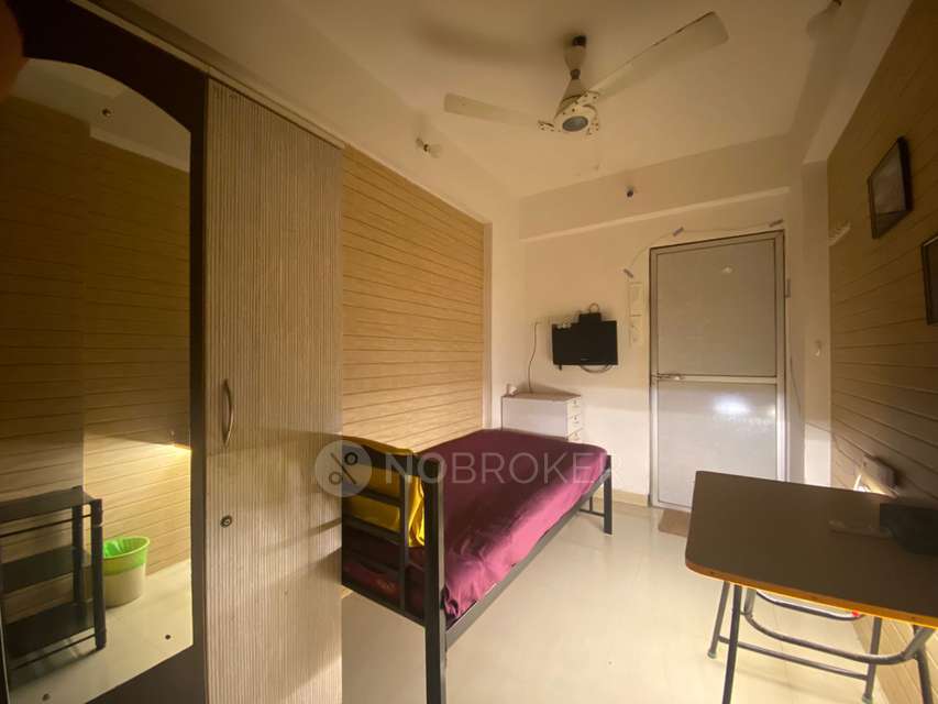 PG for Girls in Bhakti Park