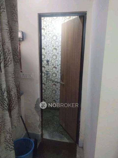 PG for Girls in  Madipur Village