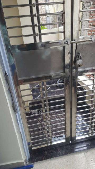 1 BHK Flat In Sb For Sale  In Baljit Nagar