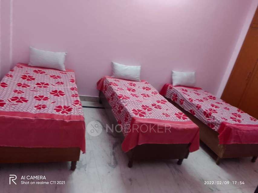 PG for Girls in Alpha Ii