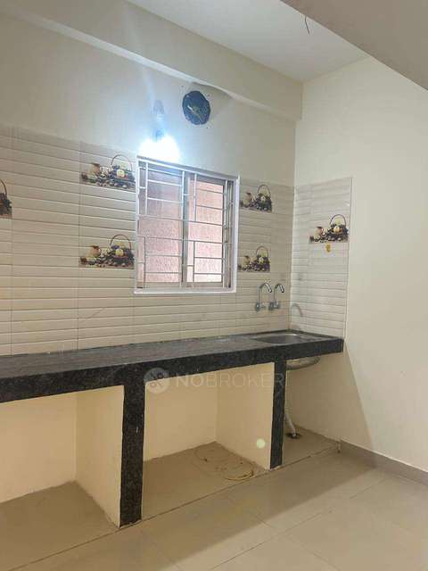 2 BHK Flat In A R Pride Asad Plaza For Sale  In Pochamma Basthi, Masab Tank