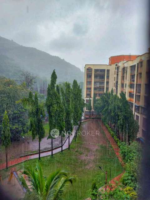 2 BHK Flat In Lok Nisarg For Sale  In Mulund West