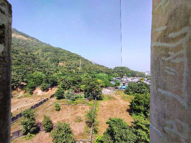 2 BHK Flat In Lok Nisarg For Sale  In Mulund West