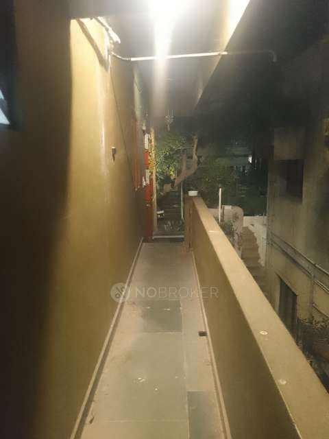 2 BHK Flat For Sale  In Ekkatuthangal