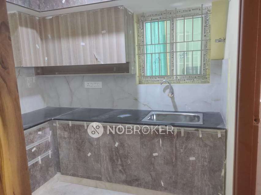 1 BHK Flat In Standalone Building  for Rent  In Whitefield