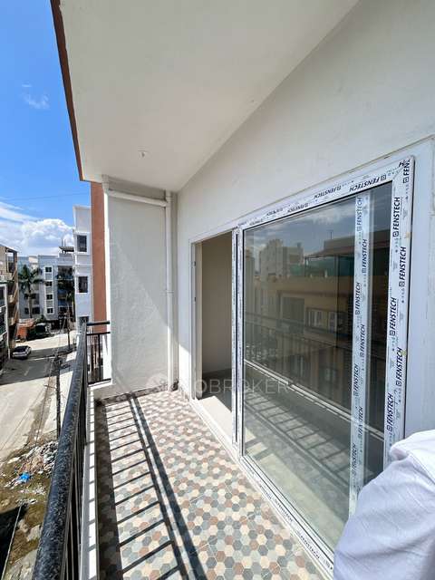 2 BHK Flat In Thiru Jog For Sale  In Hbr Layout 