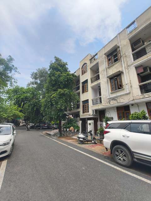 3 BHK Flat For Sale  In A1 Janakpuri