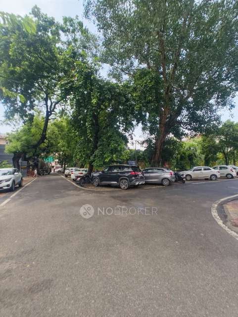 3 BHK Flat For Sale  In A1 Janakpuri