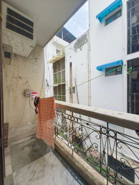 3 BHK Flat For Sale  In A1 Janakpuri