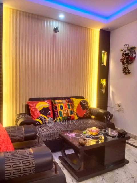 3 BHK Flat In F20b Street No 19 For Sale  In Laxmi Nagar