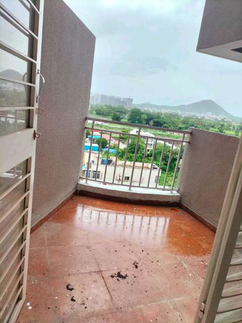 2 BHK Flat In Rose Gardenia For Sale  In Kiwale, Ravet