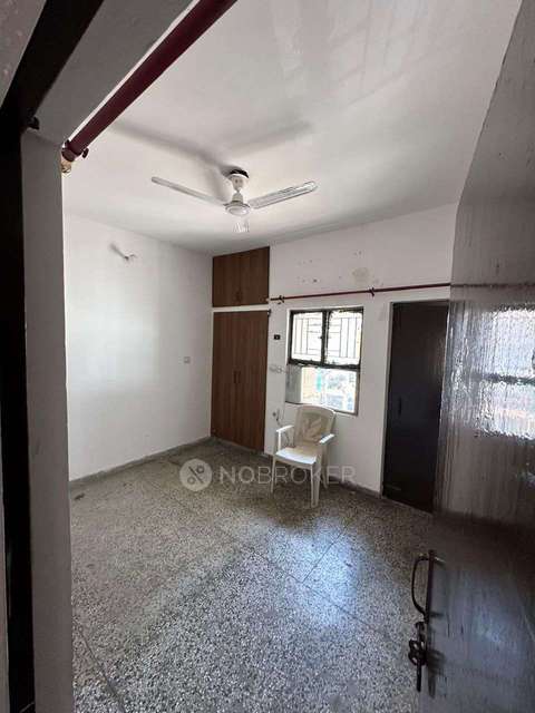 2 BHK Flat In Metro View Apartment For Sale  In Sector 13