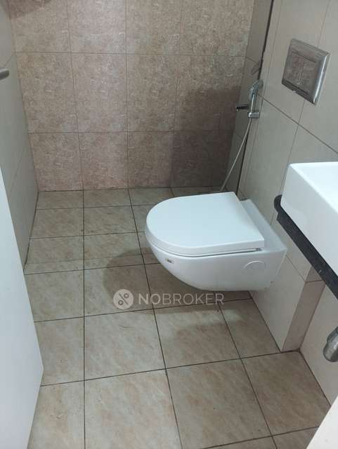 2 BHK Flat In Godrej Green Vistas for Rent  In Mahalunge