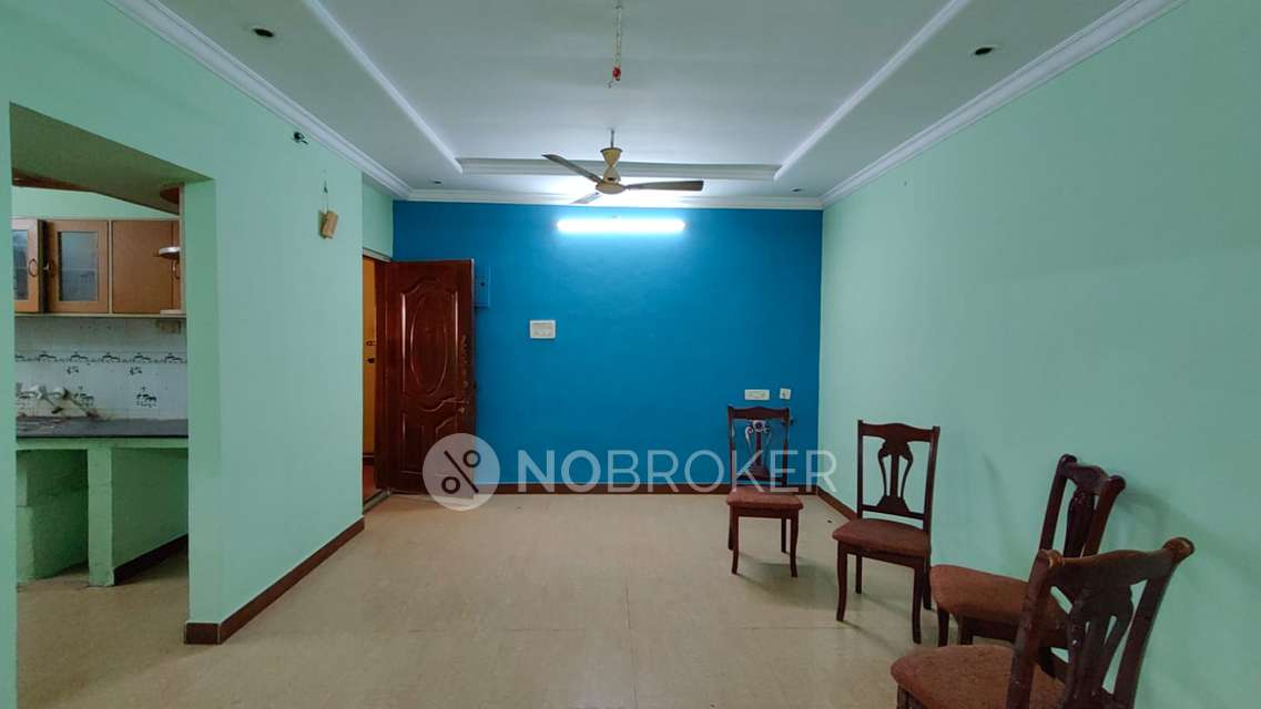 2 BHK Flat In Acharya Castle Pallikaranai For Sale  In Pallikaranai