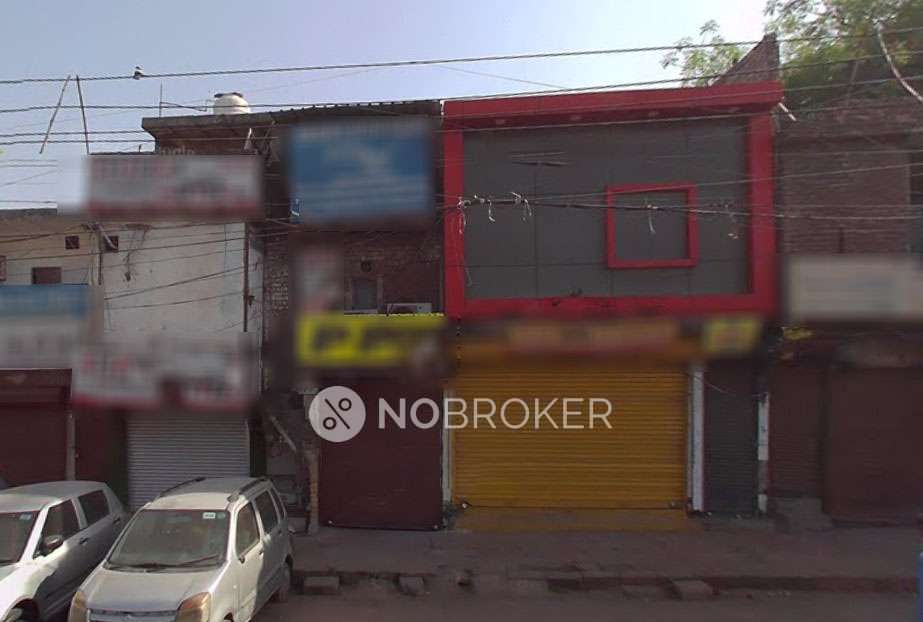 Showroom in Karol Bagh, Delhi for sale 