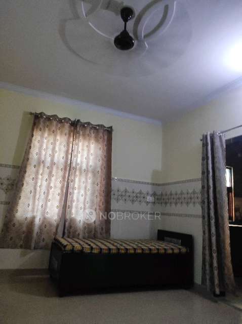 PG for Boys in Shahbad Daulatpur Village, Rohini