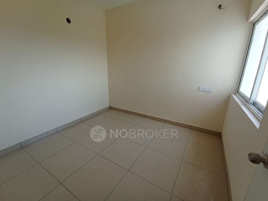 3 BHK Flat In Tvs Emerald Jardin, Singasandra For Sale  In Bengaluru