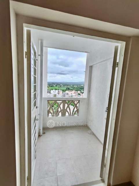 2 BHK Flat In The Mpire Phase Iii for Rent  In Phursungi