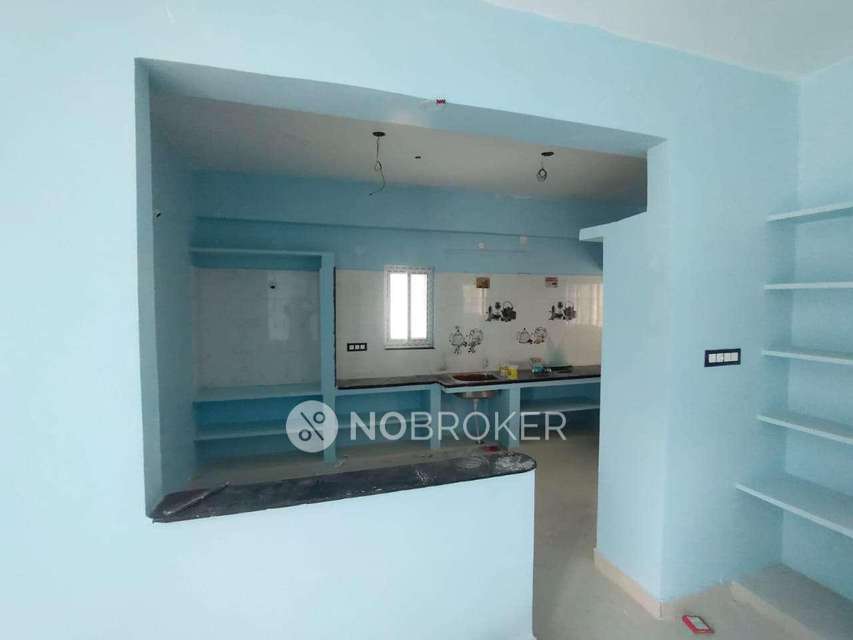 2 BHK Flat In Stand Alone Building For Sale  In Attapur