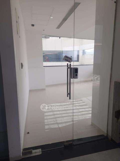 Office Space in 93 Avenue Mall, Pune for sale 