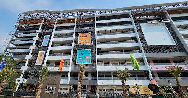 Shop in  Bhangel, Greater Noida for Rent 