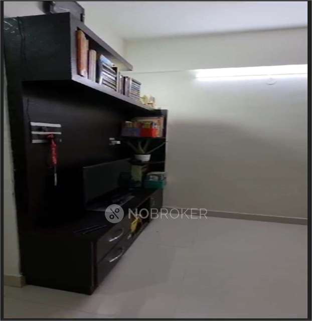 2 BHK Flat In Navanaami Platina , Thanisandra Main Road For Sale  In Thanisandra Main Road