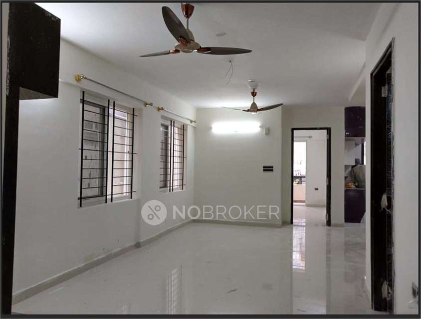 2 BHK Flat In Navanaami Platina , Thanisandra Main Road For Sale  In Thanisandra Main Road